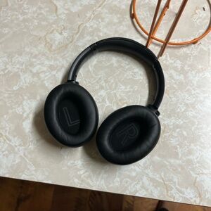 Black Over-Ear Headphones